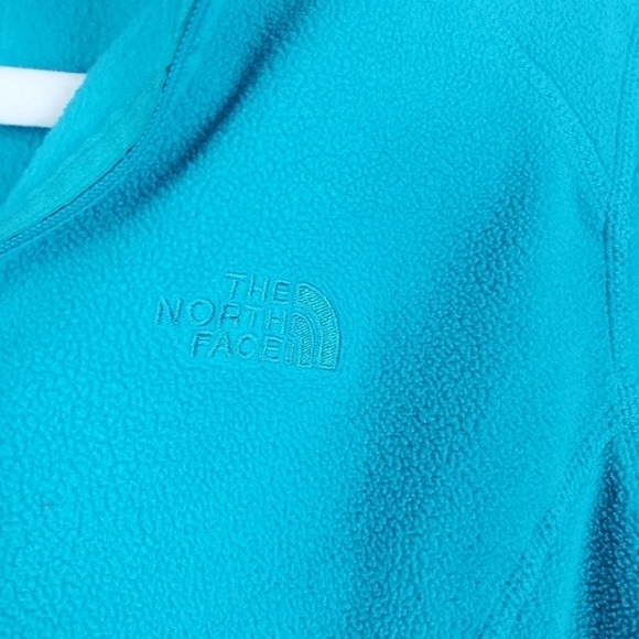 The North Face Turquoise Fleece Pullover - Picture 2 of 3